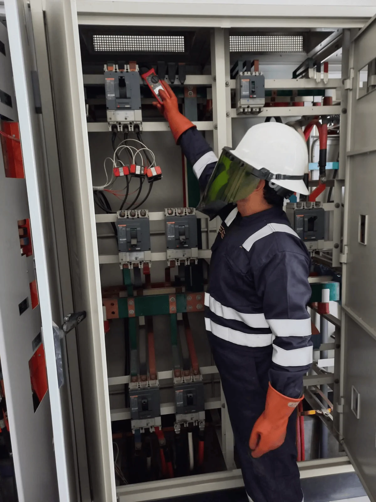 Ingeniería Eléctrica J&L